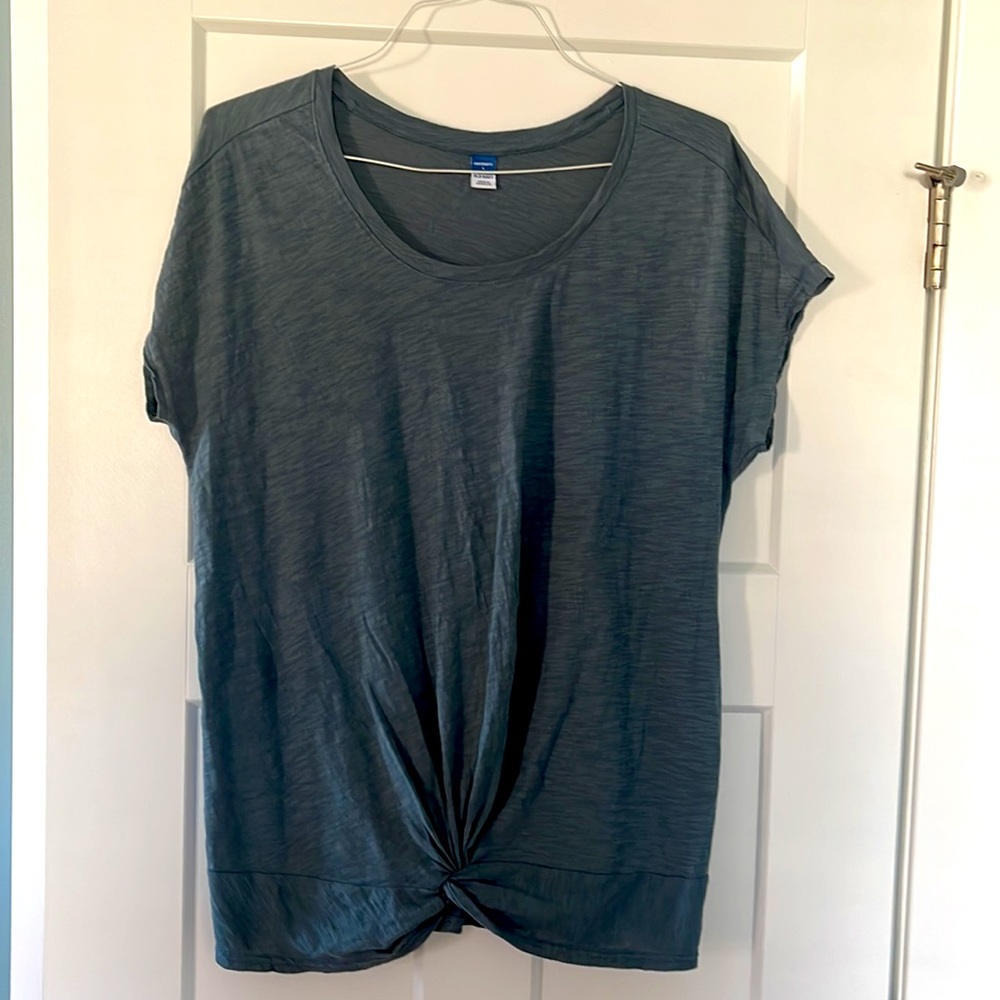 Maternity shirt with front knot-Greenish/grayish color-Large